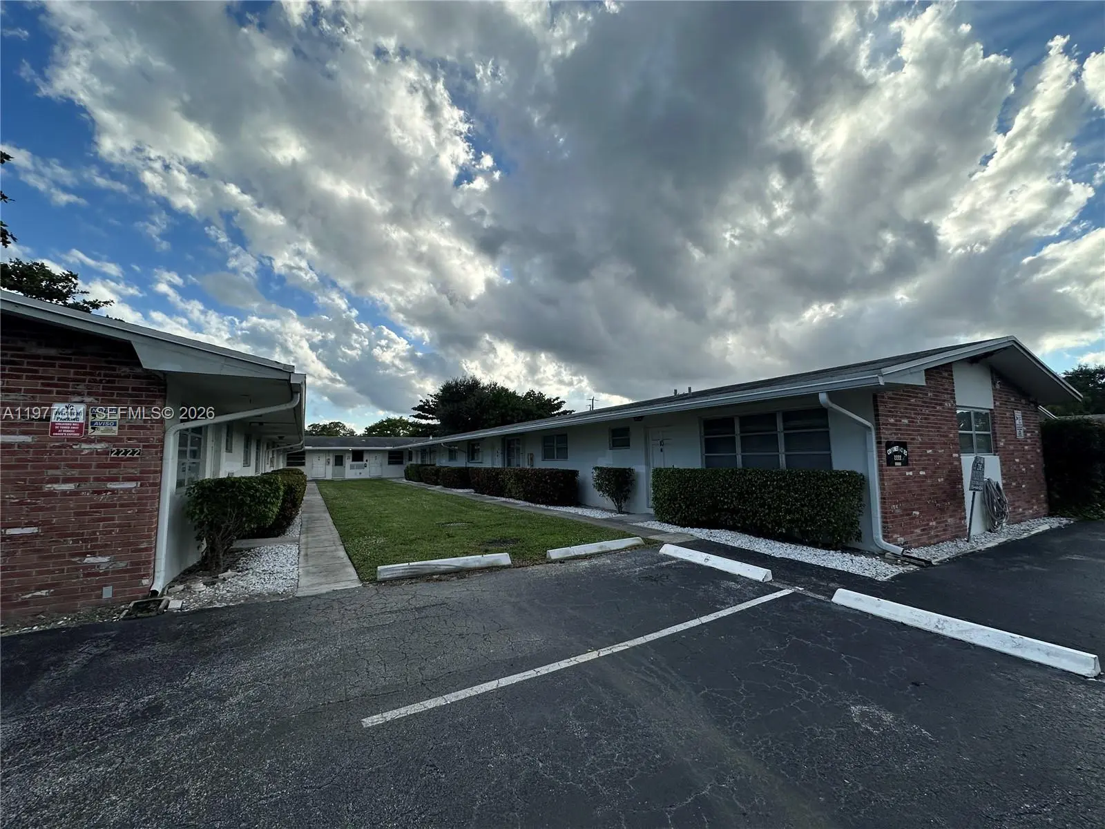 Photo of Listing #A11977301