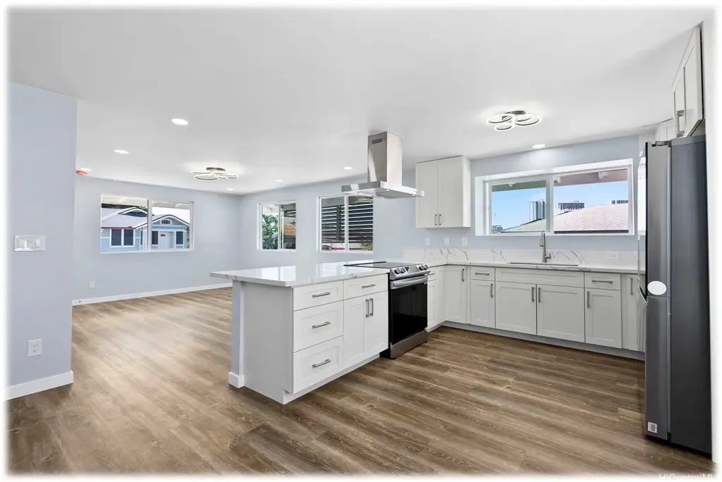 3232 Castle Street, Honolulu