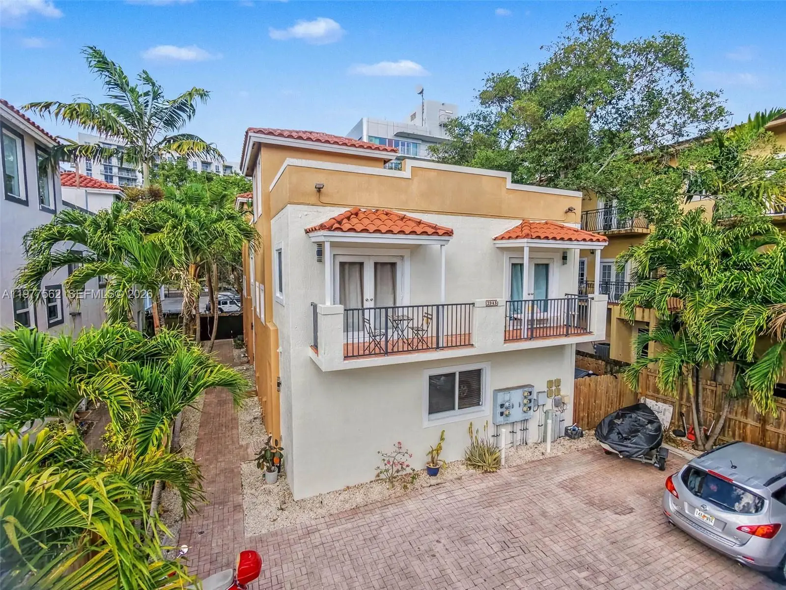 Photo of Listing #A11977562