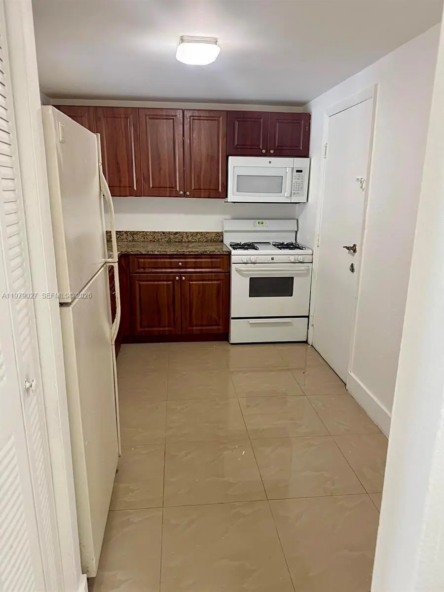 Photo of Listing #A11979027