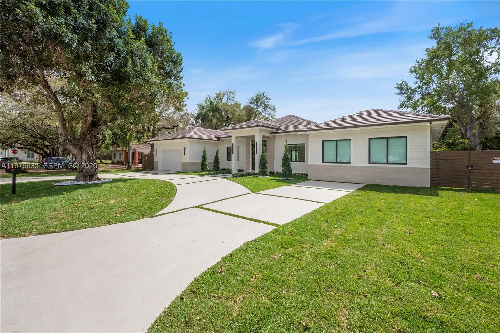 Photo of Listing #A11976635