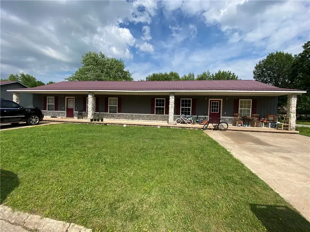 608 Jason Place, Lincoln