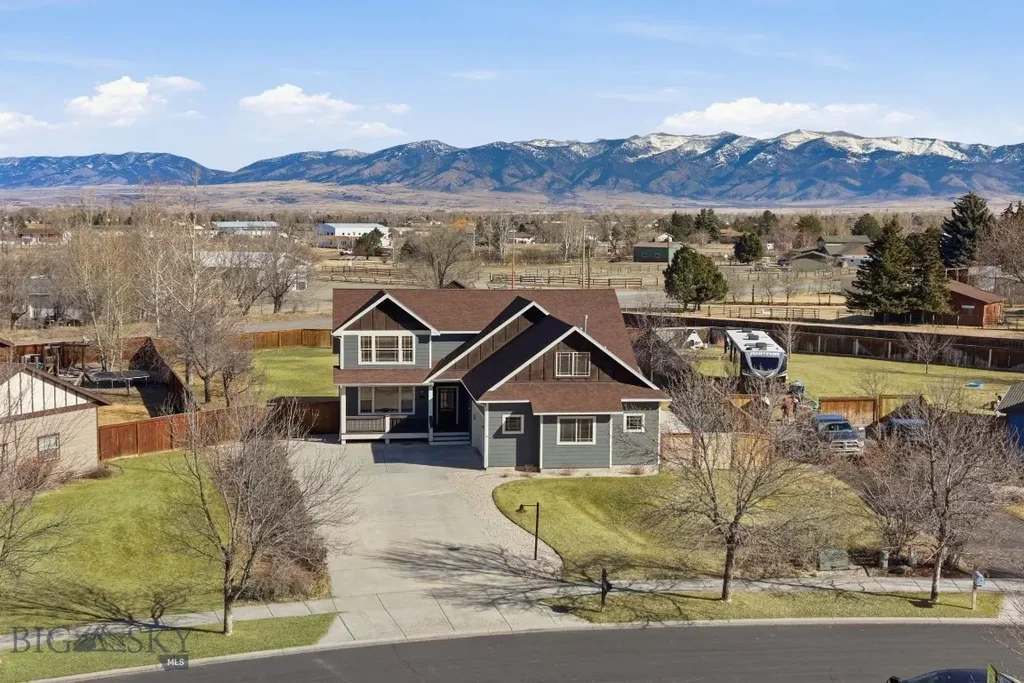 96 Ruby Lane, Belgrade