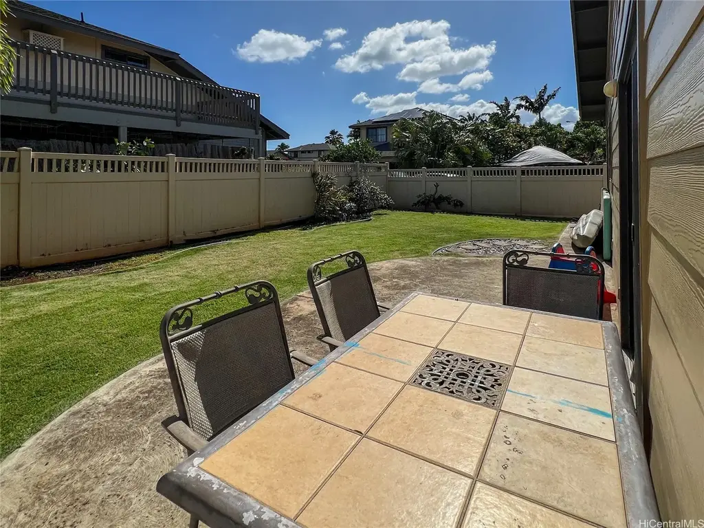 91-1005 Kanio Street, Kapolei