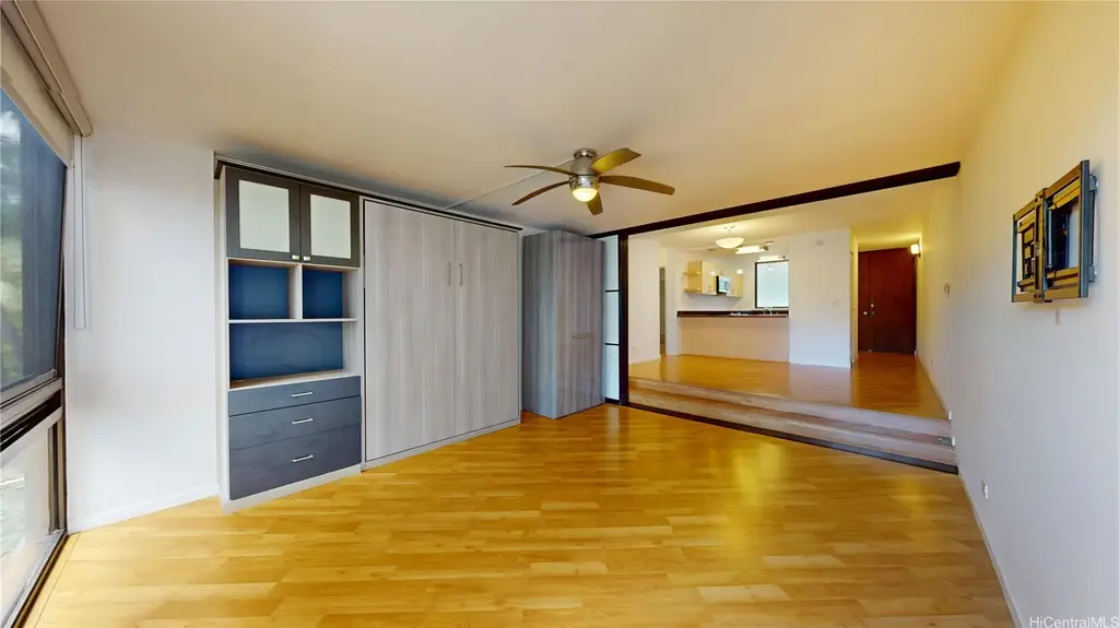 501 Hahaione Street # 14g, Honolulu