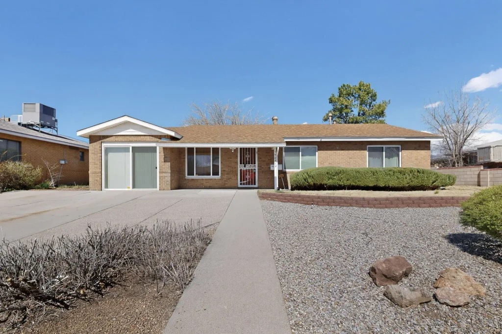 5909 Hannett Avenue Ne, Albuquerque