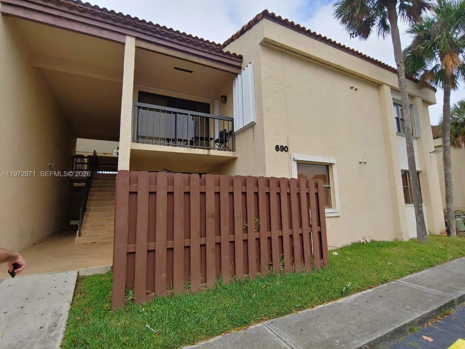 Photo of Listing #A11972971