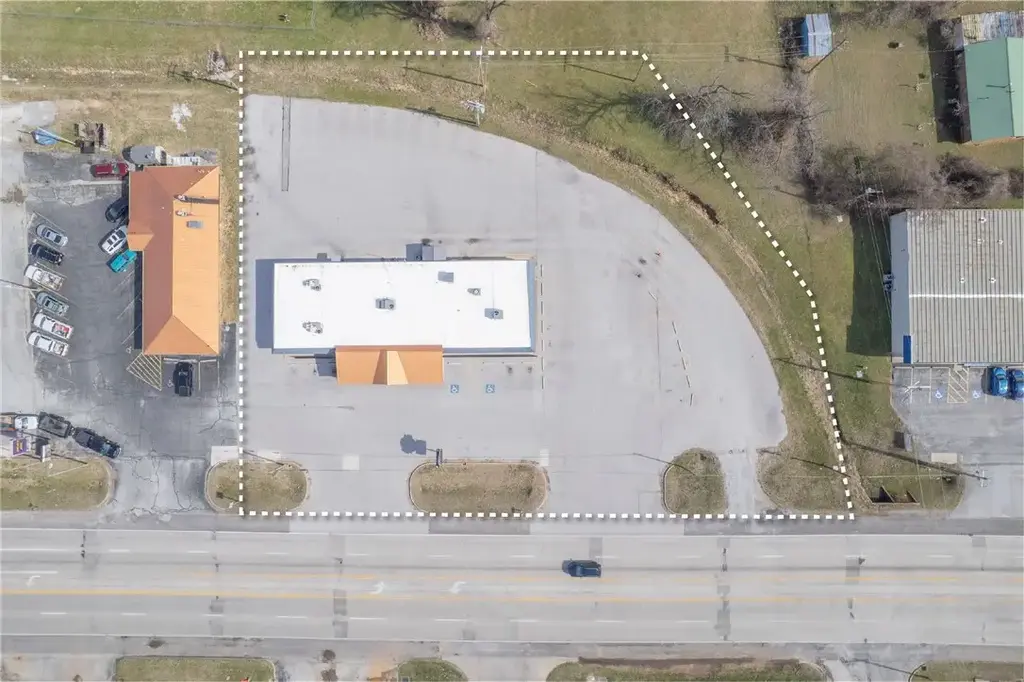 925 & 929 S Neosho Boulevard, Neosho
