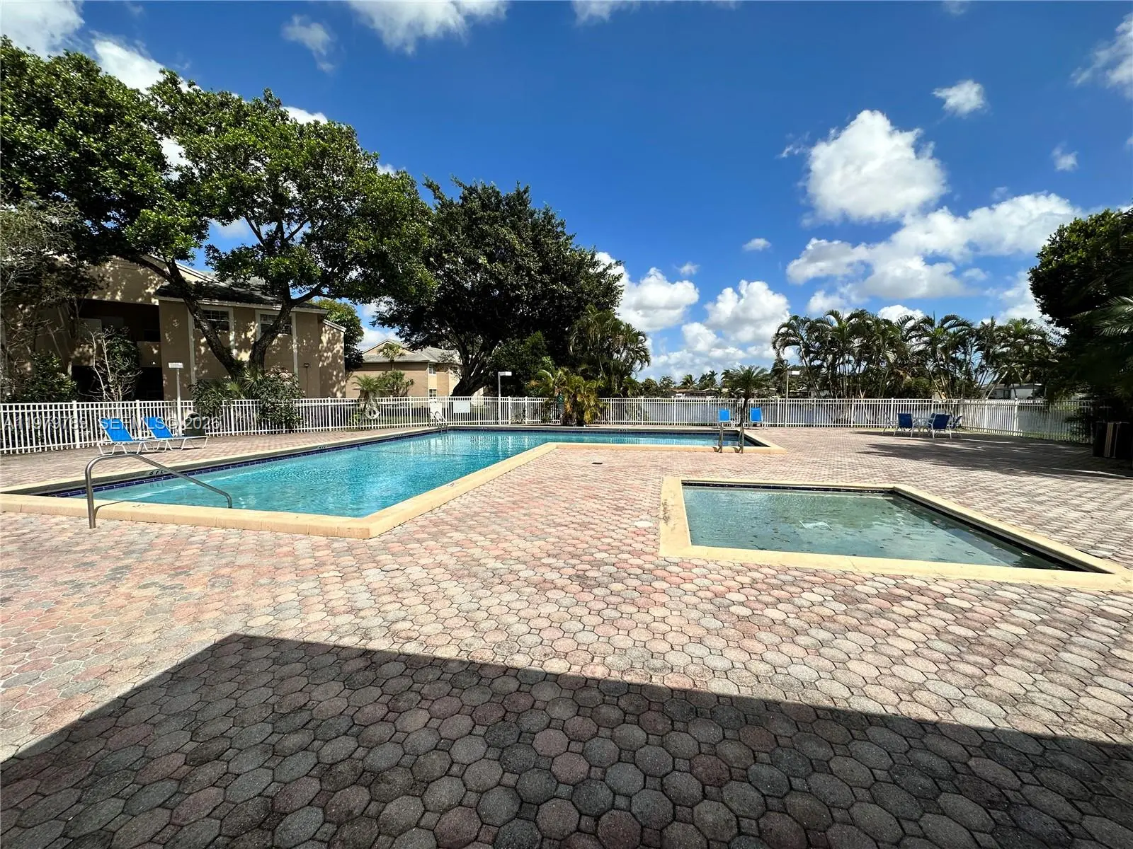 Photo of Listing #A11979789