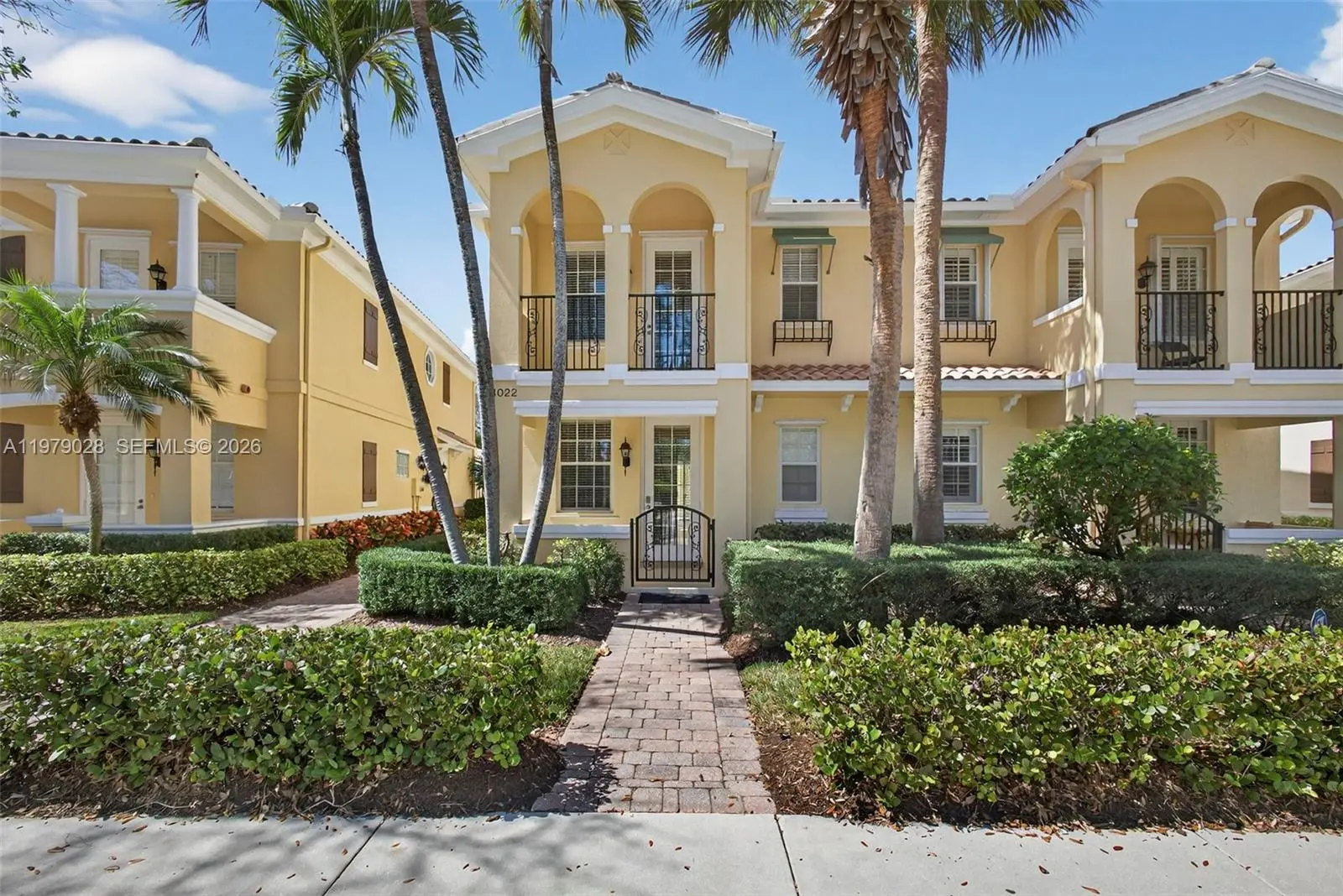 Photo of Listing #A11979028