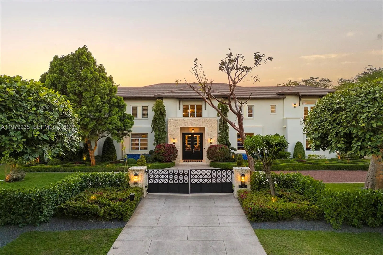 Photo of Listing #A11979235