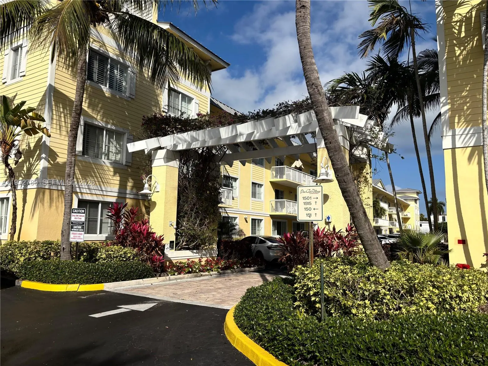 Photo of Listing #A11972780