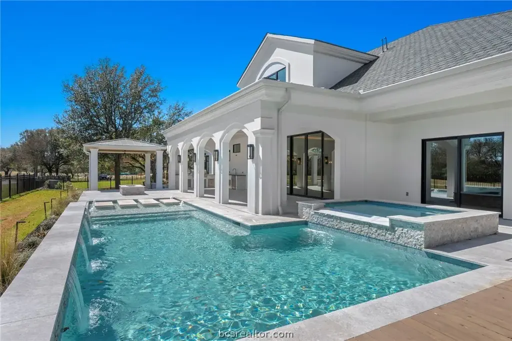 4212 Tuscany Court, Bryan