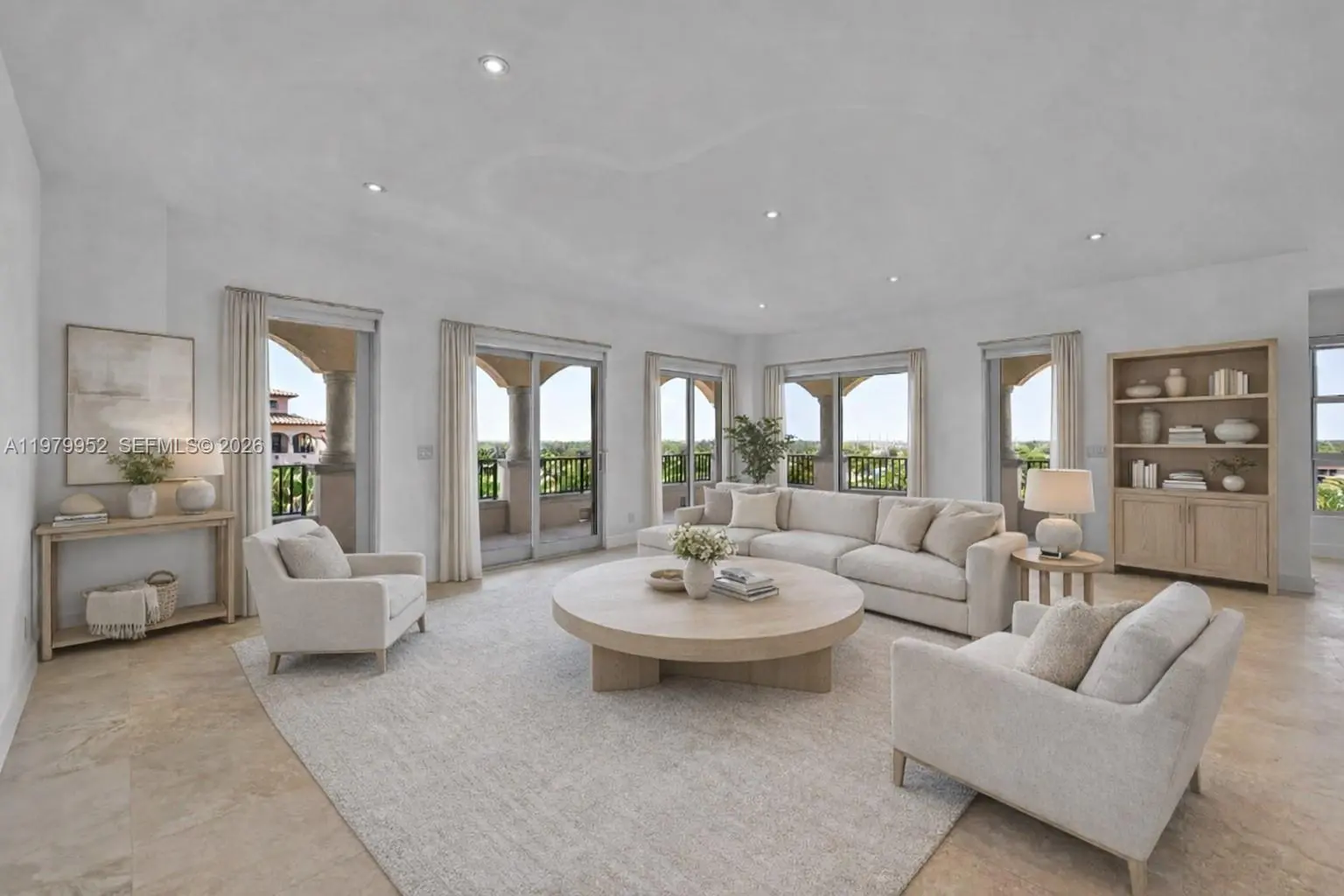 Photo of Listing #A11979952