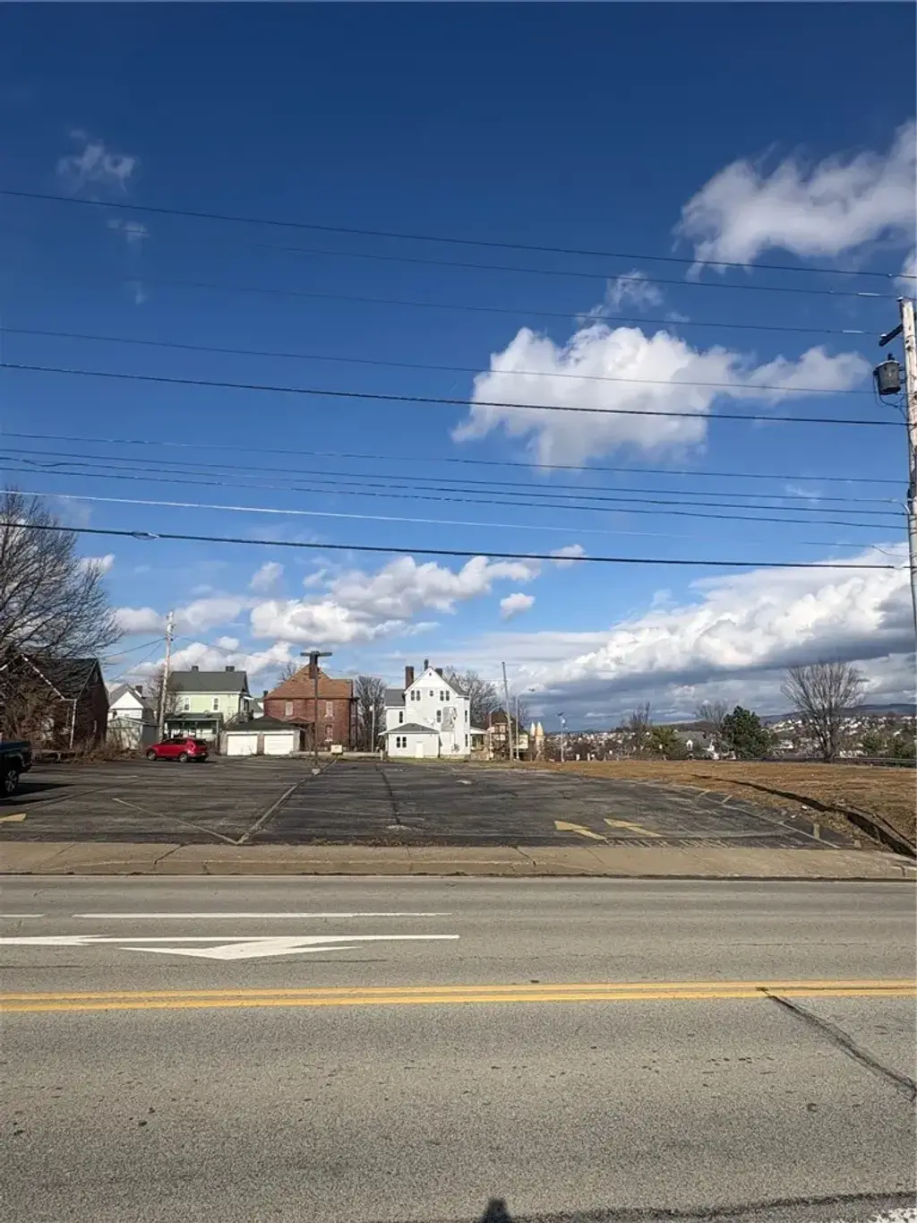 196 Main Street , Uniontown