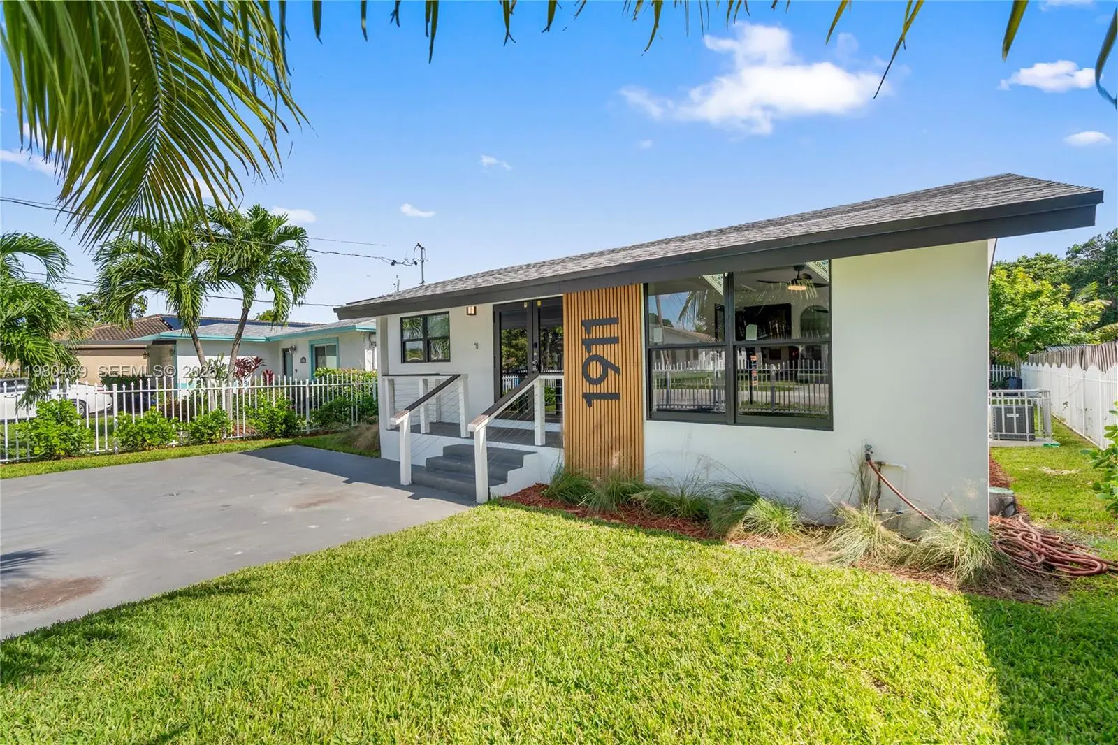 Photo of Listing #A11980469