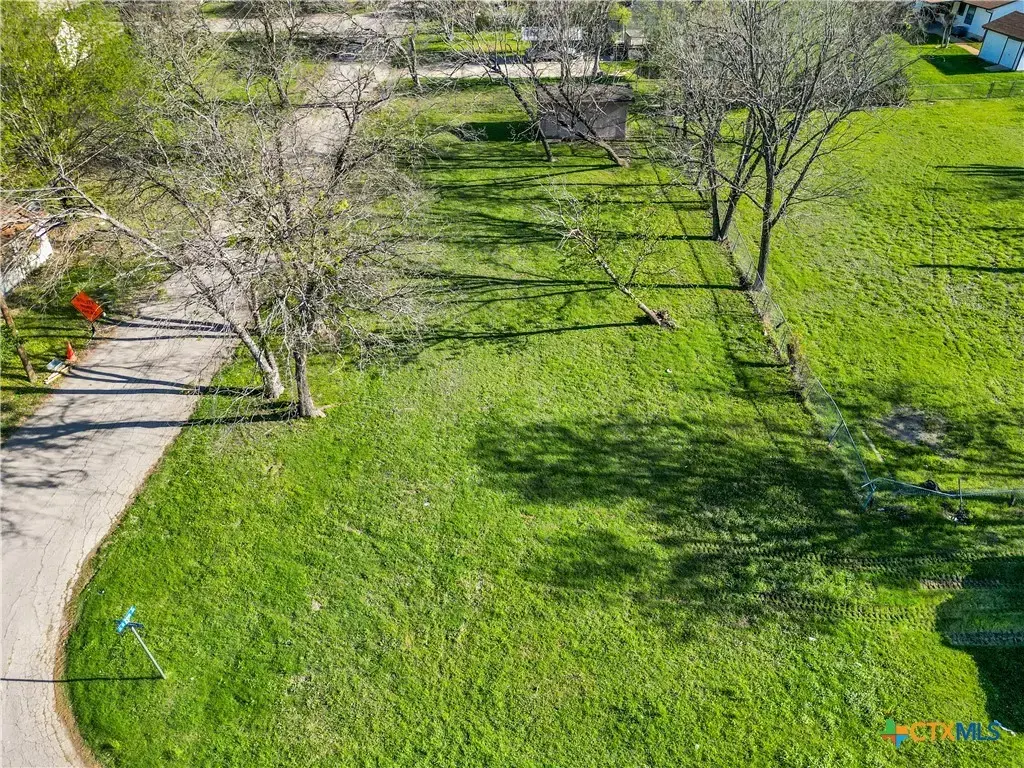 1004 E Downs Avenue, Temple