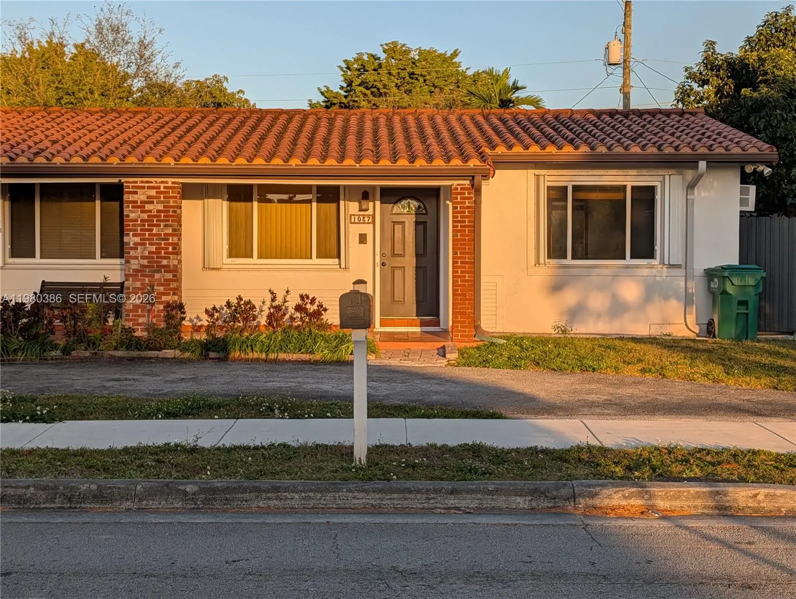 Photo of Listing #A11980386