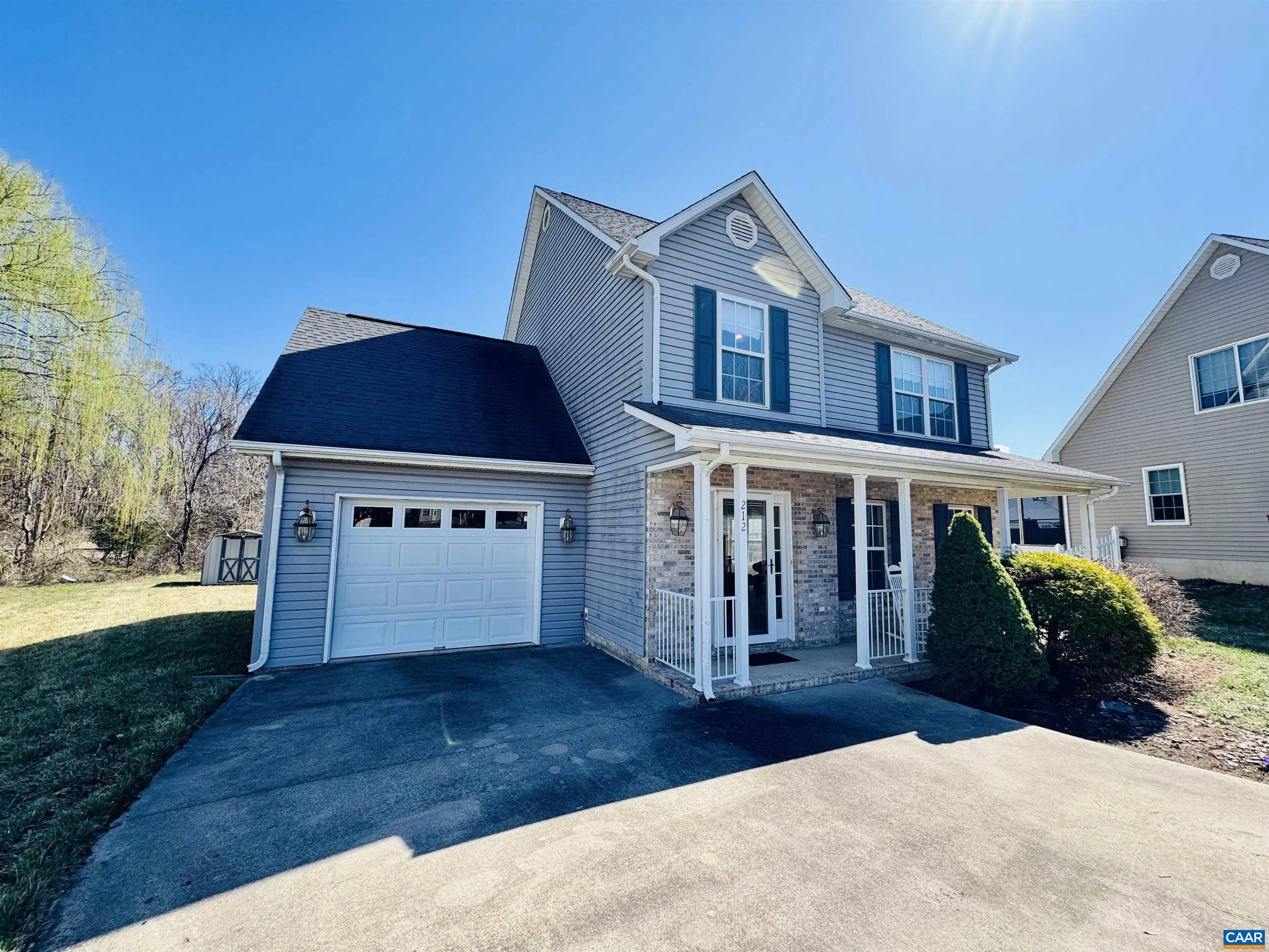 212 Kingsport Rd, Waynesboro