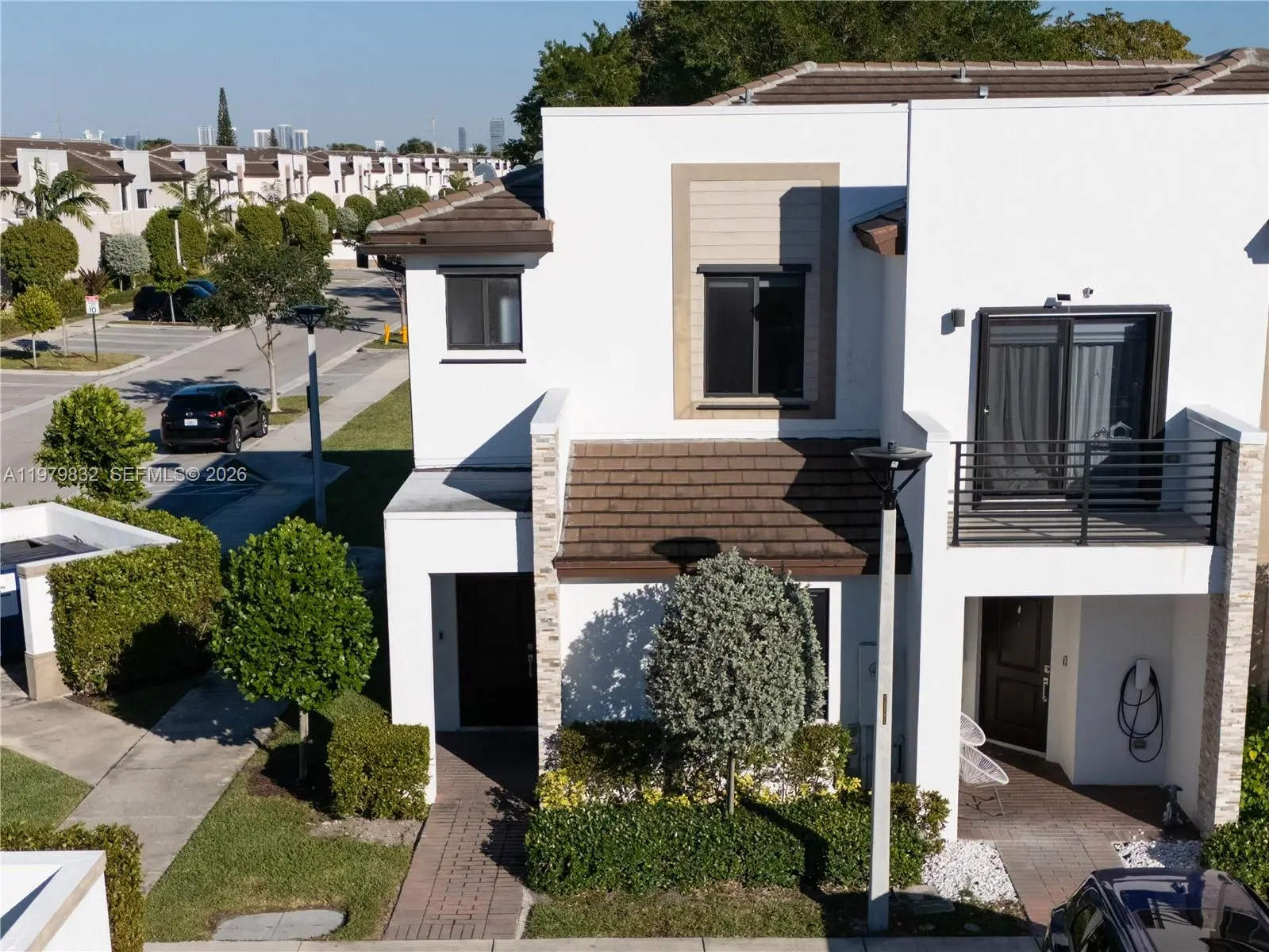 Photo of Listing #A11979832