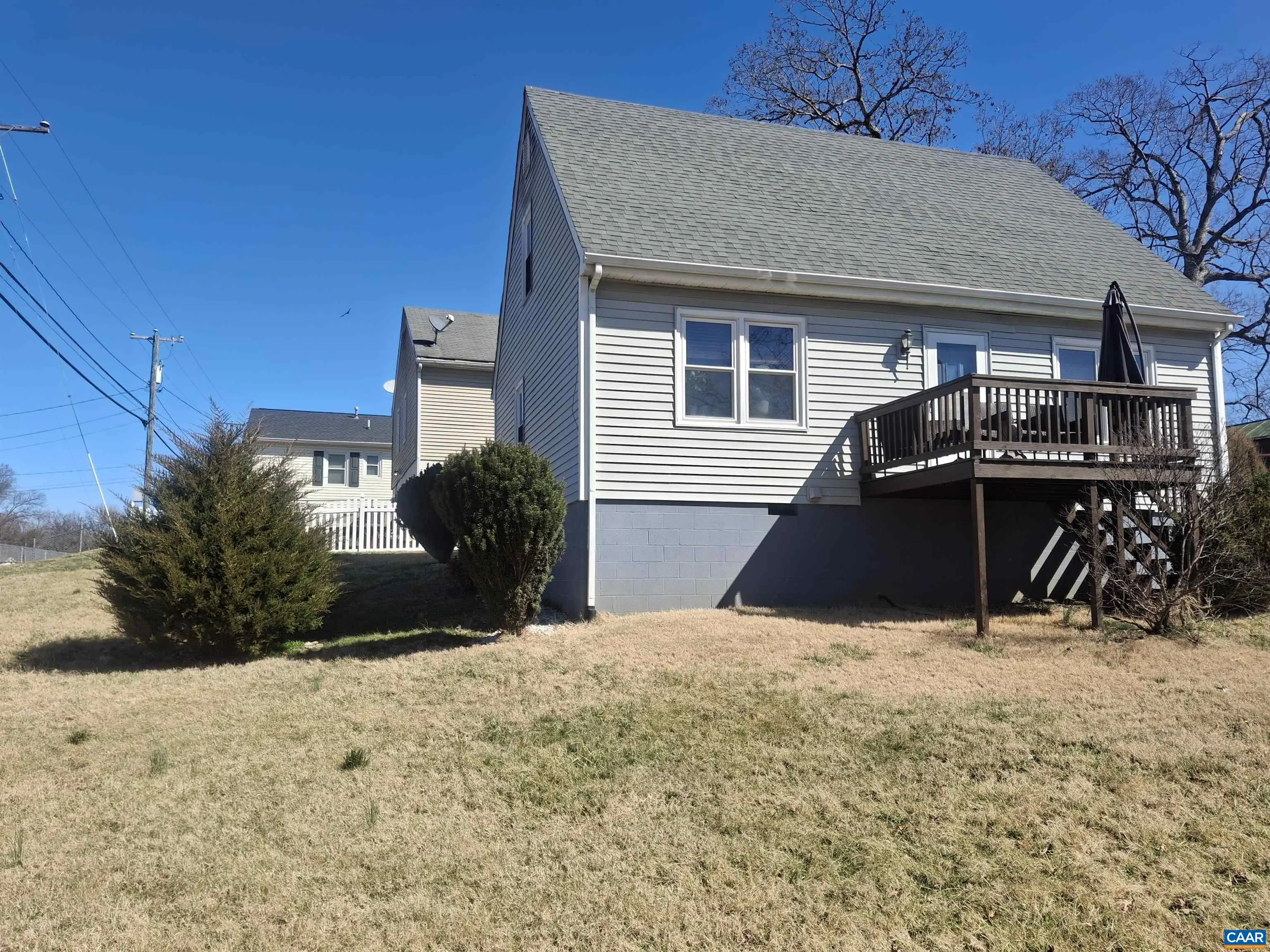 642 Delphine Ave N, Waynesboro