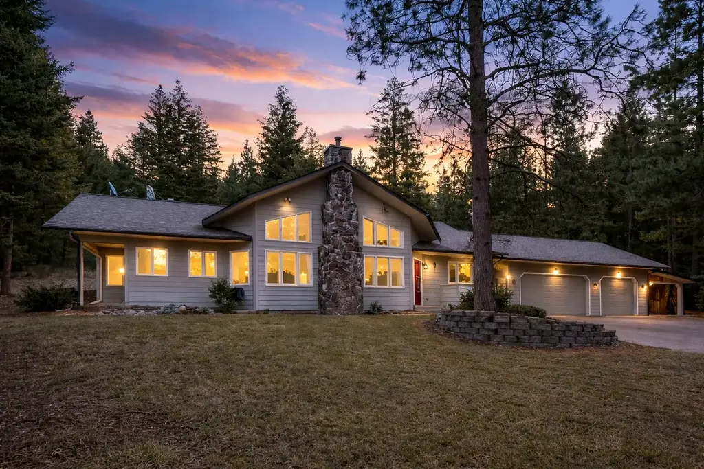 14300 Cambridge Road, Bonner