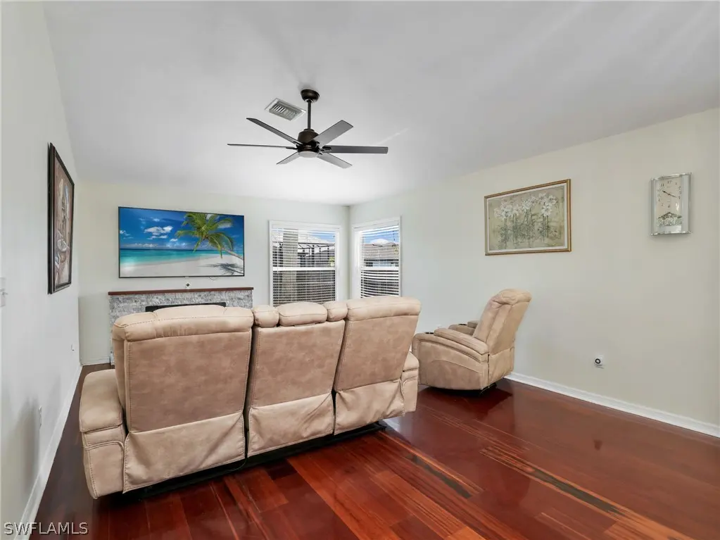 1021 El Dorado Boulevard N, Cape Coral, FL, 33993