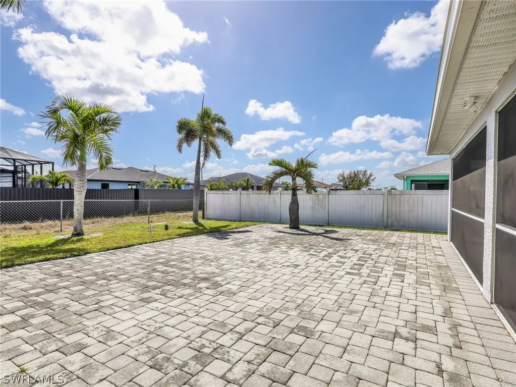 1021 El Dorado Boulevard N, Cape Coral, FL, 33993
