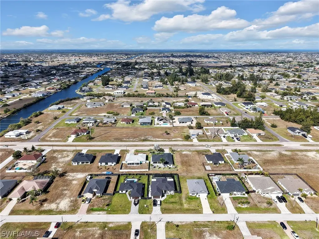 1021 El Dorado Boulevard N, Cape Coral, FL, 33993