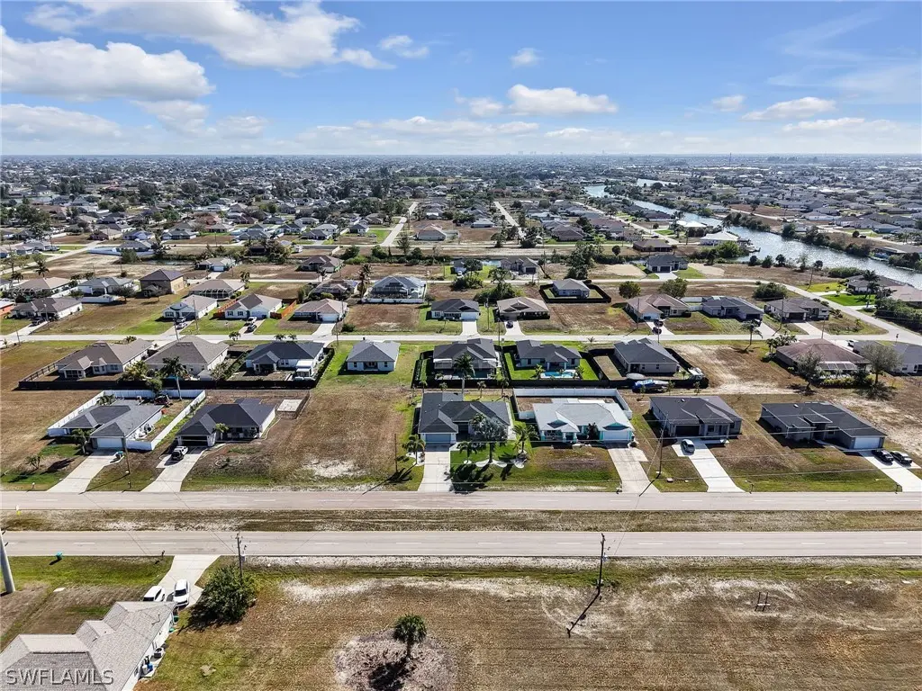 1021 El Dorado Boulevard N, Cape Coral, FL, 33993