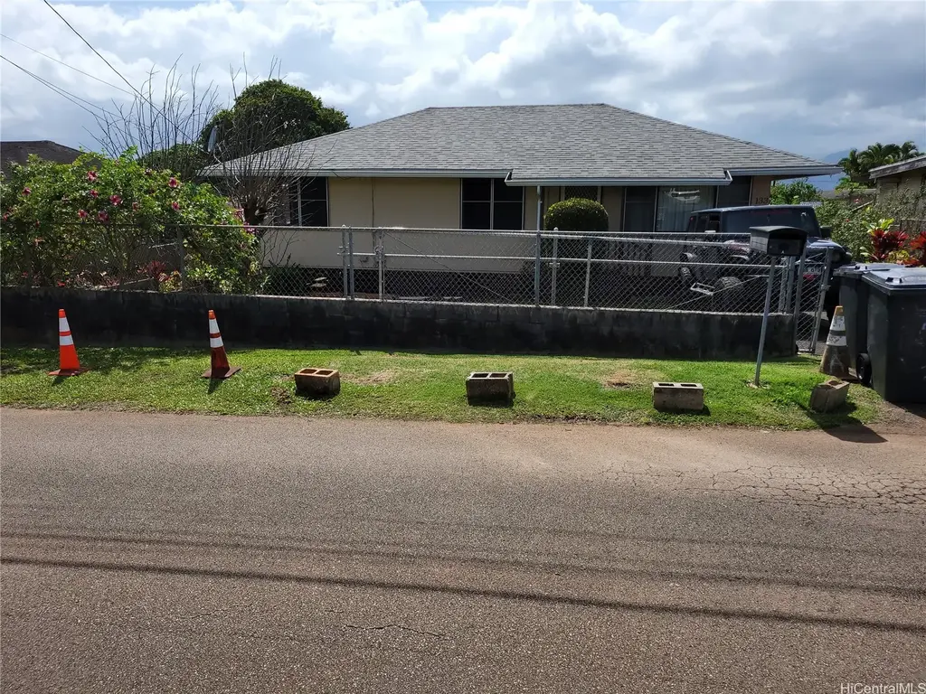 133 Makaweo Avenue, Wahiawa