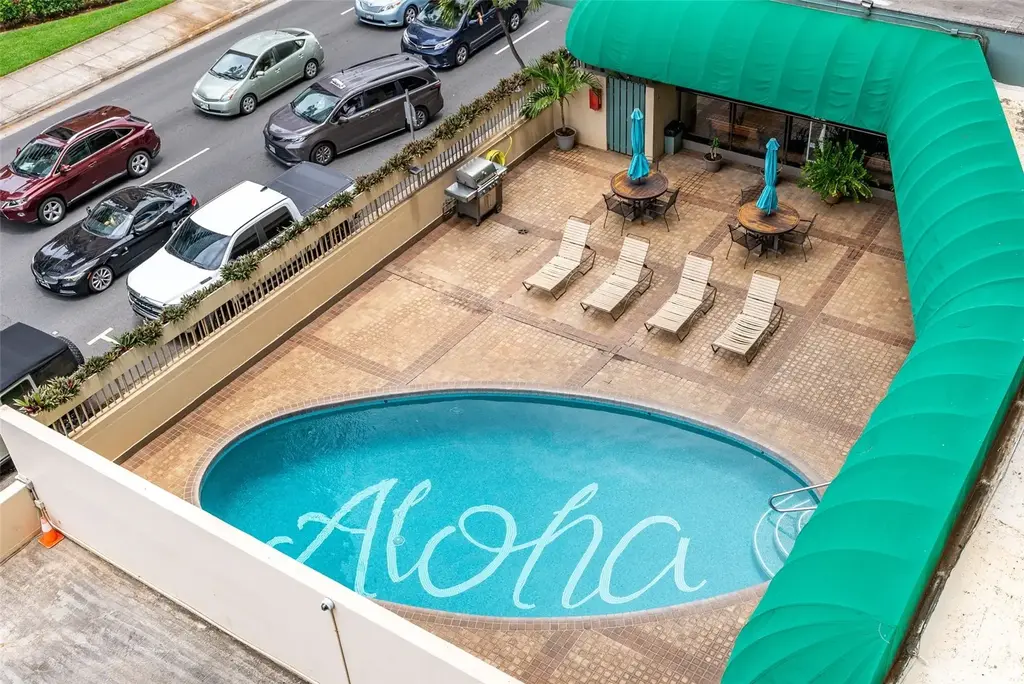 1909 Ala Wai Boulevard # 302, Honolulu