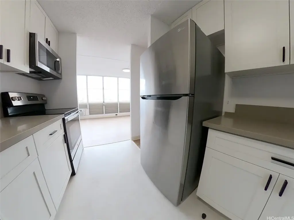 1535 Pensacola Street # 33, Honolulu