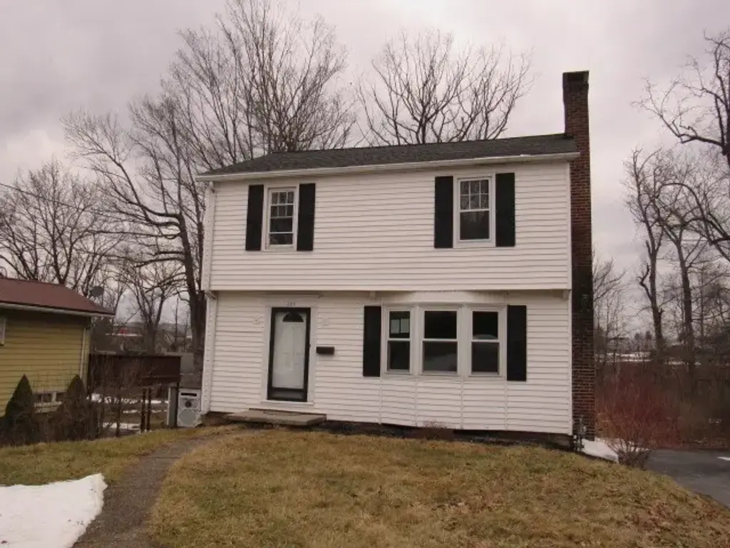 609 Demuth Street, Richland School District