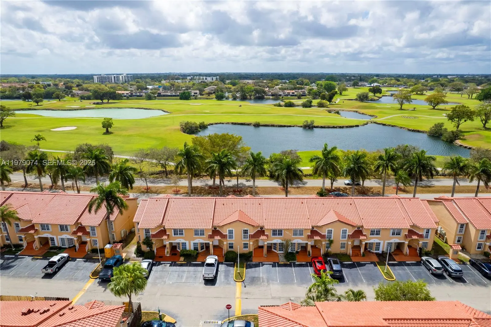 Photo of Listing #A11979074