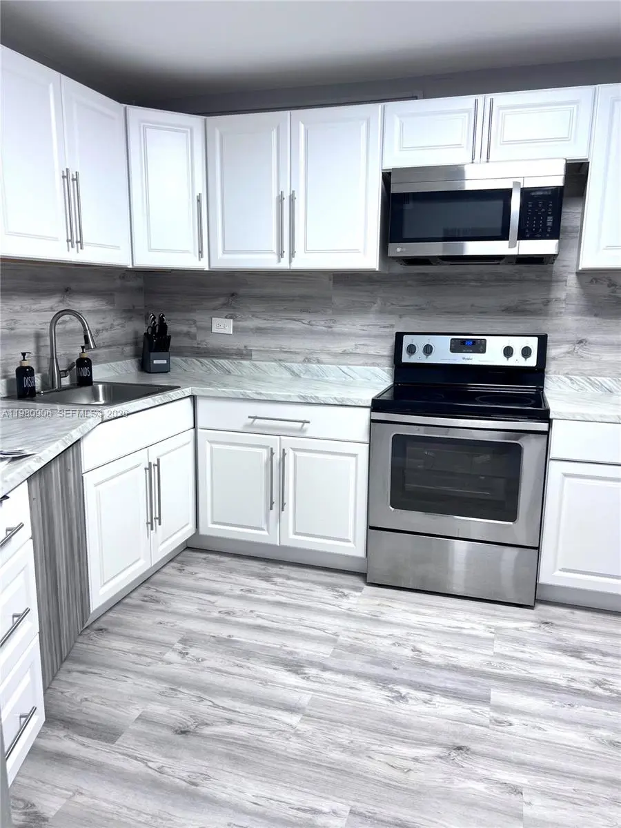 Photo of Listing #A11980906