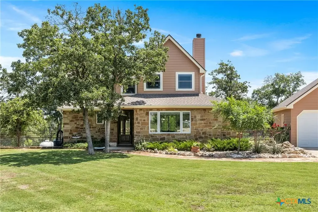 15646 Fm 2843, Salado