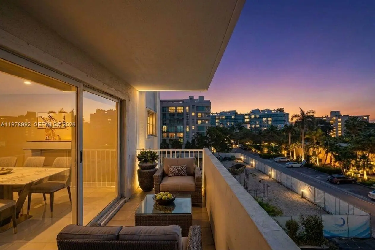 Photo of Listing #A11978992