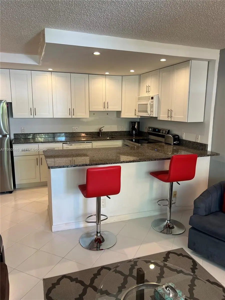 Photo of Listing #A11980586