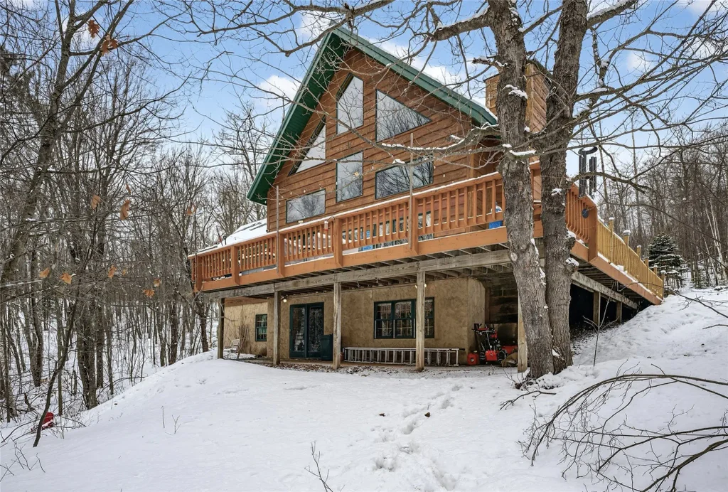 16455 Sand Hill Road, Mason