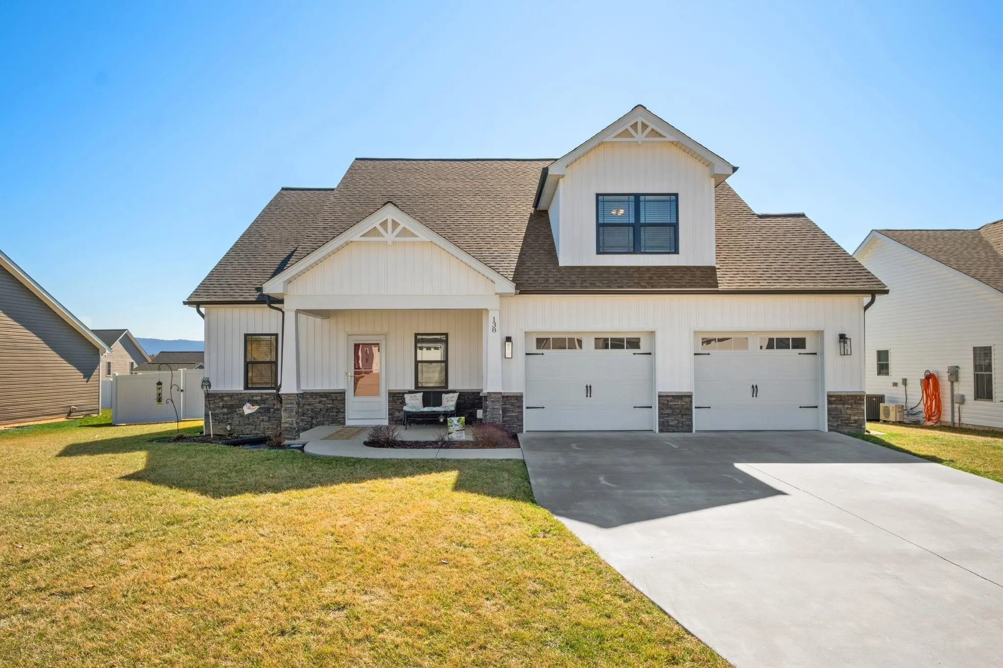 138 Lindburgh Dr, Waynesboro