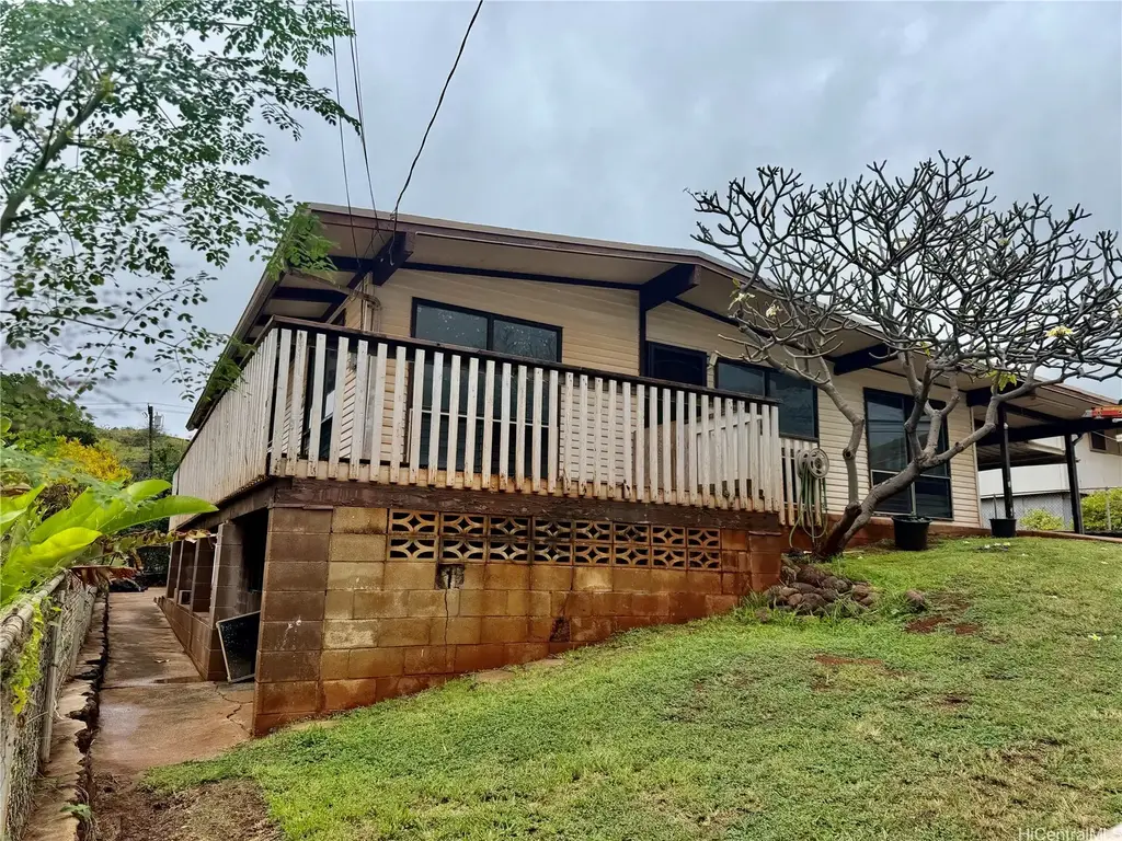 92-714 Palailai Street, Kapolei