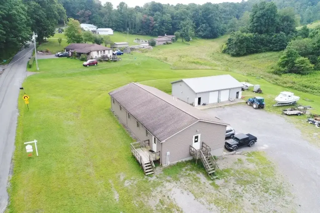 544 Green Tree Road, Kittanning