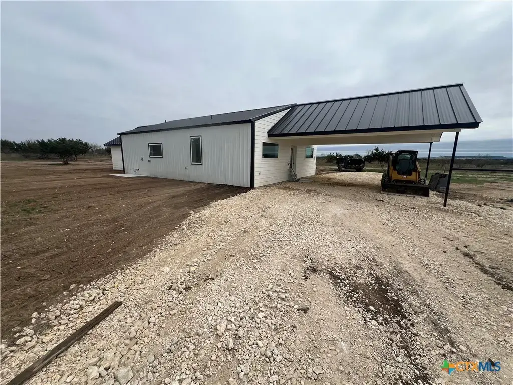 1073 Private Road 3642, Copperas Cove
