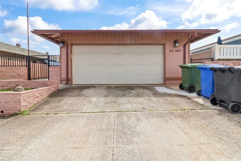 94-517 Alapine Street, Waipahu
