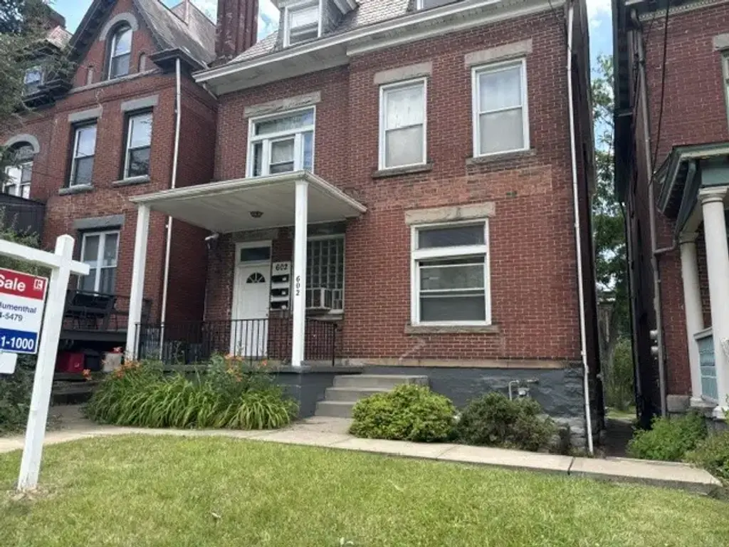 602 Dallas, North of Forbes