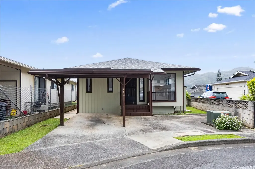 47-594 Maiapilo Way, Kaneohe