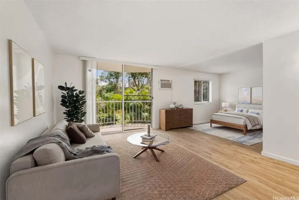 98-1038 Moanalua Road # 7-105, Aiea