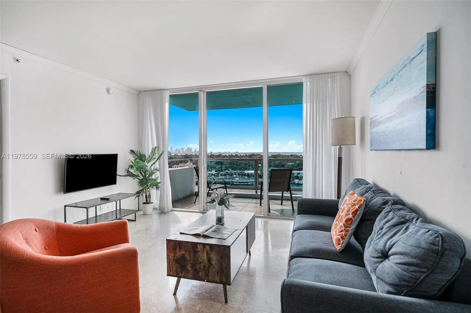 Photo of Listing #A11978559