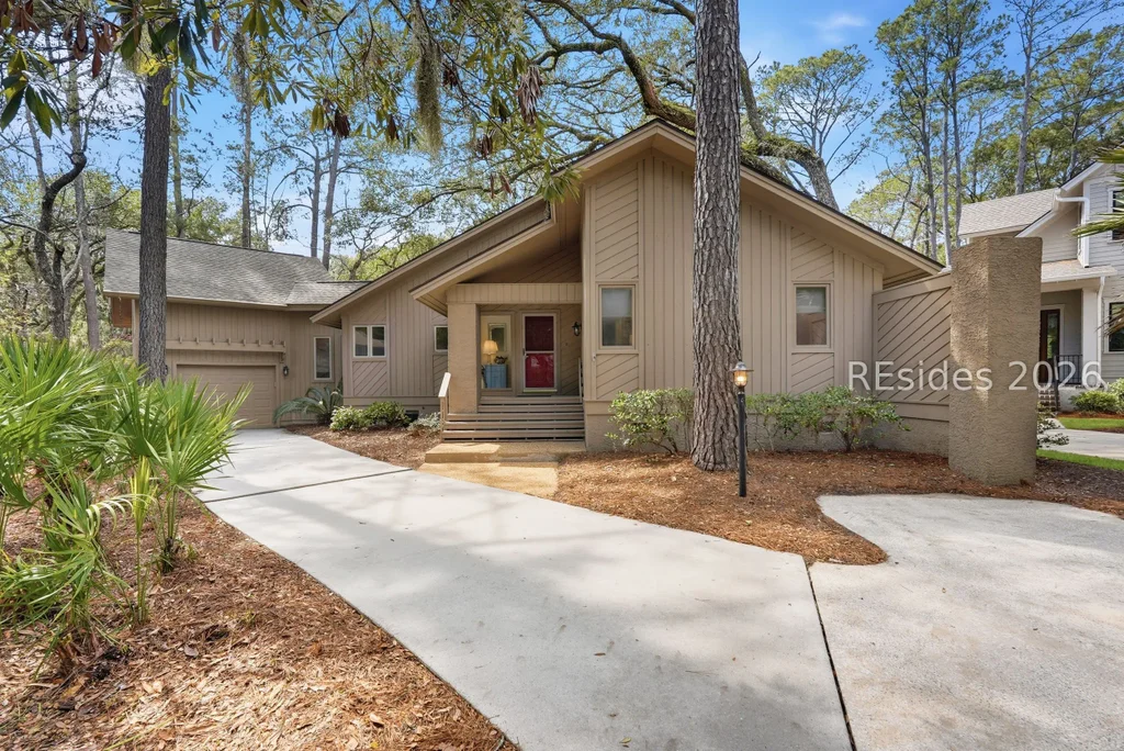 11 Hollyberry Lane, Hilton Head Island